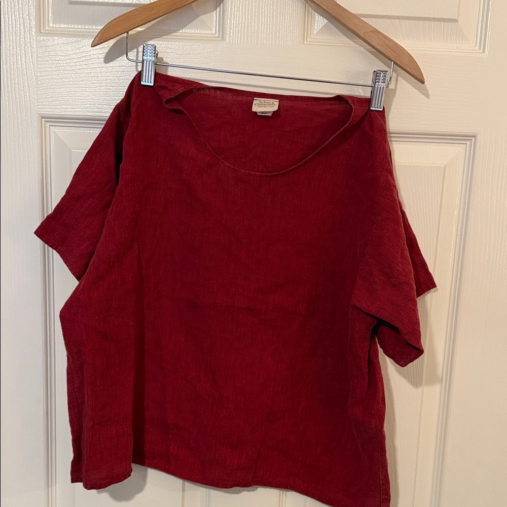100% linen top crafted in Olympia, Washington - Picture 4 of 5